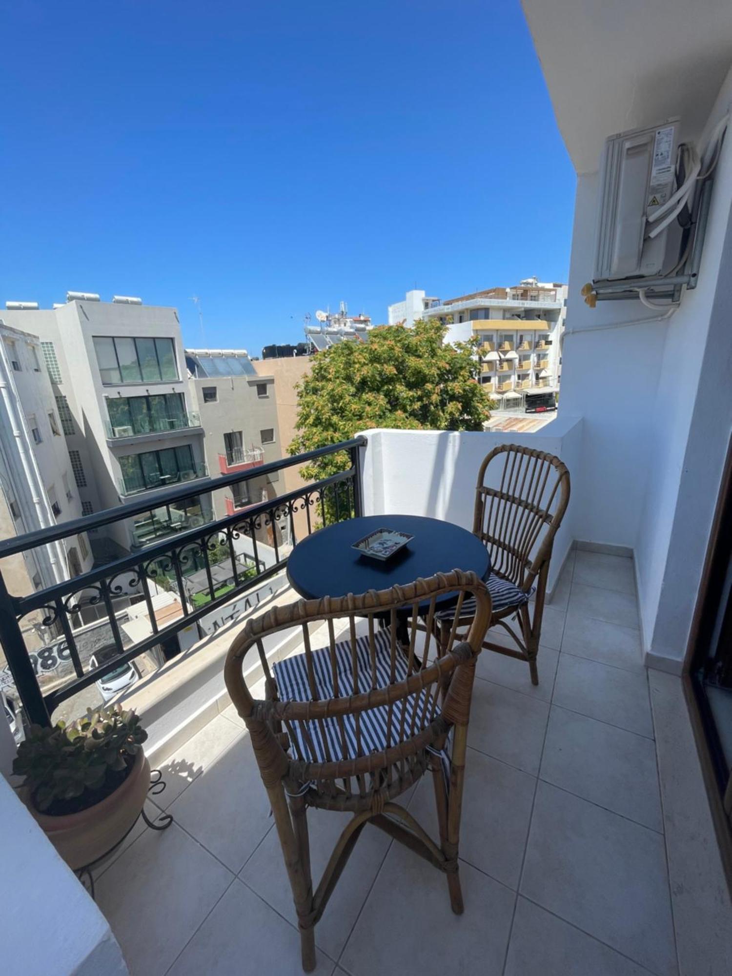 Apartment Retire Flat In The Heart Of Heraklion (Crete)